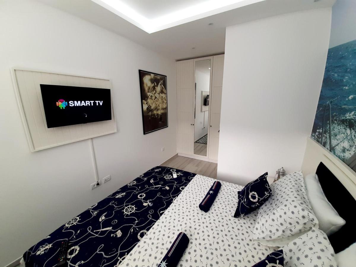 Maritimo Di Cattaro****Lux Apartment With Garage Kültér fotó