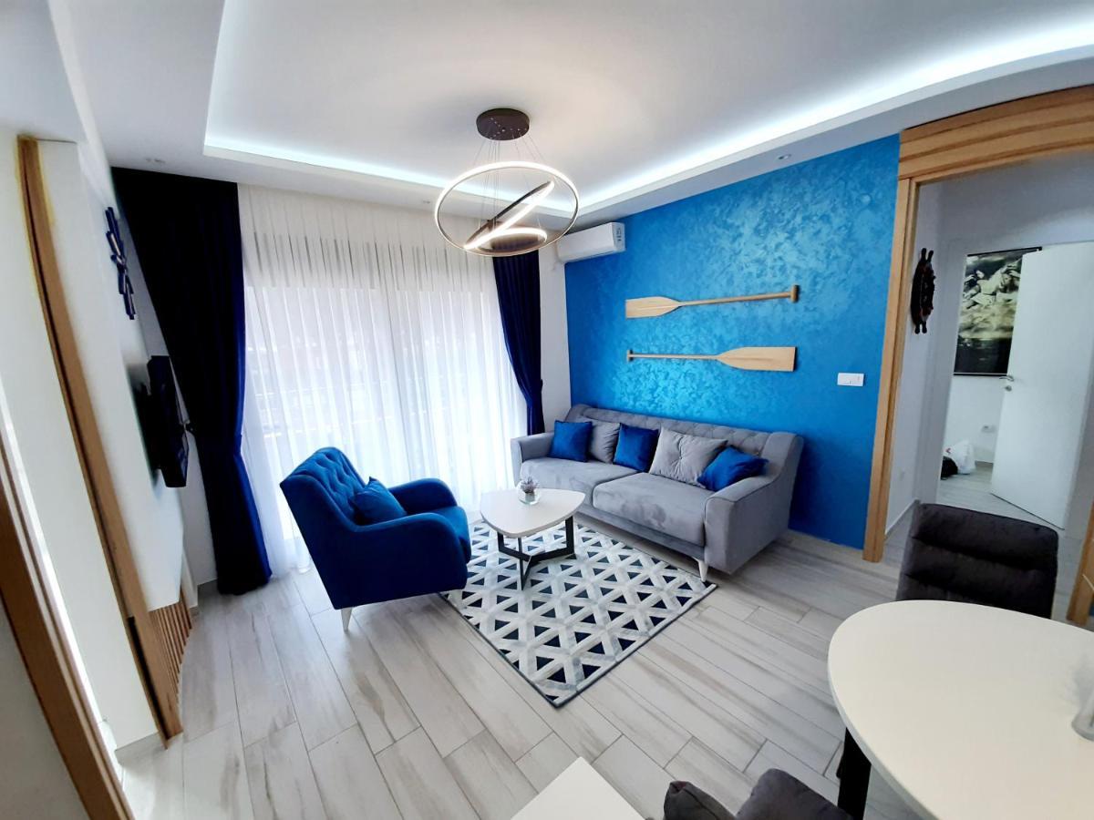 Maritimo Di Cattaro****Lux Apartment With Garage Kültér fotó