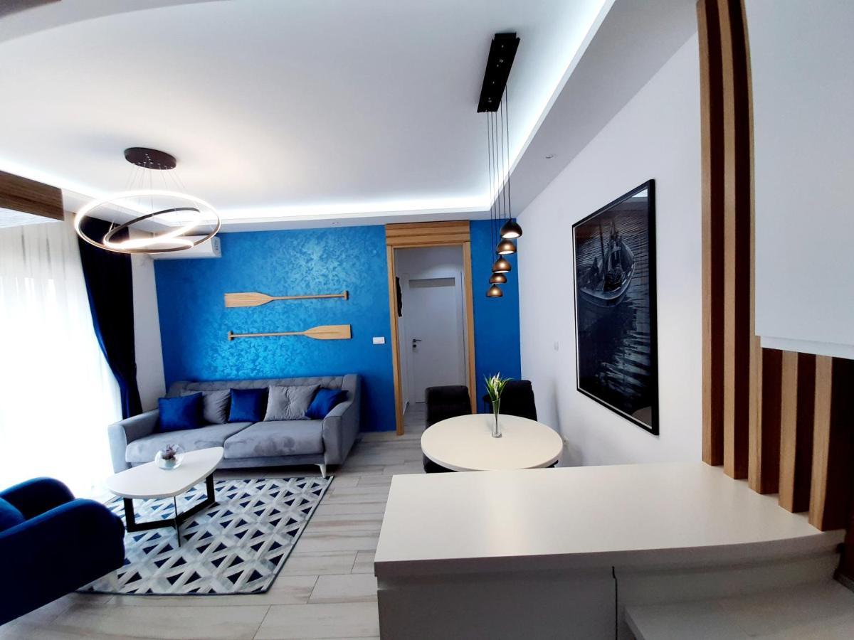 Maritimo Di Cattaro****Lux Apartment With Garage Kültér fotó