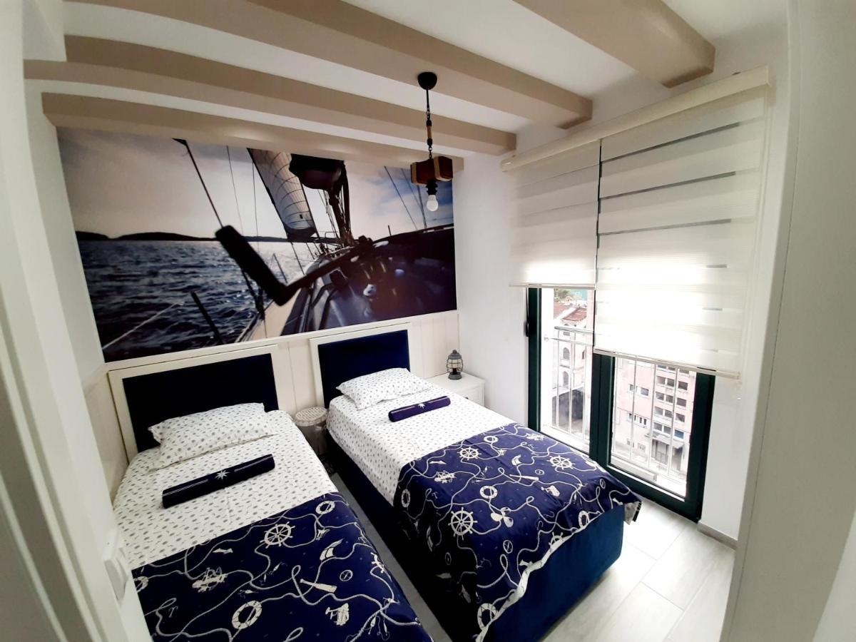 Maritimo Di Cattaro****Lux Apartment With Garage Kültér fotó