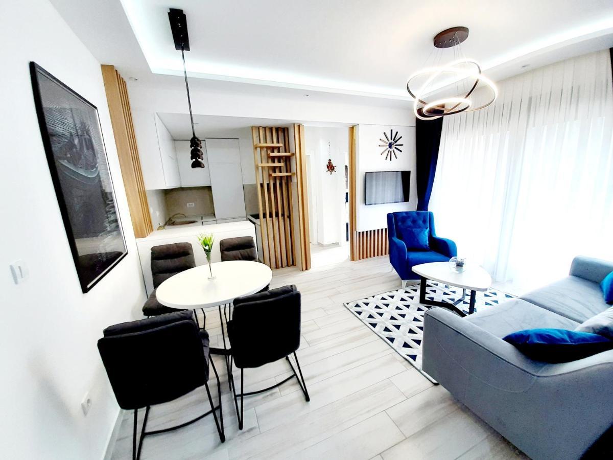 Maritimo Di Cattaro****Lux Apartment With Garage Kültér fotó