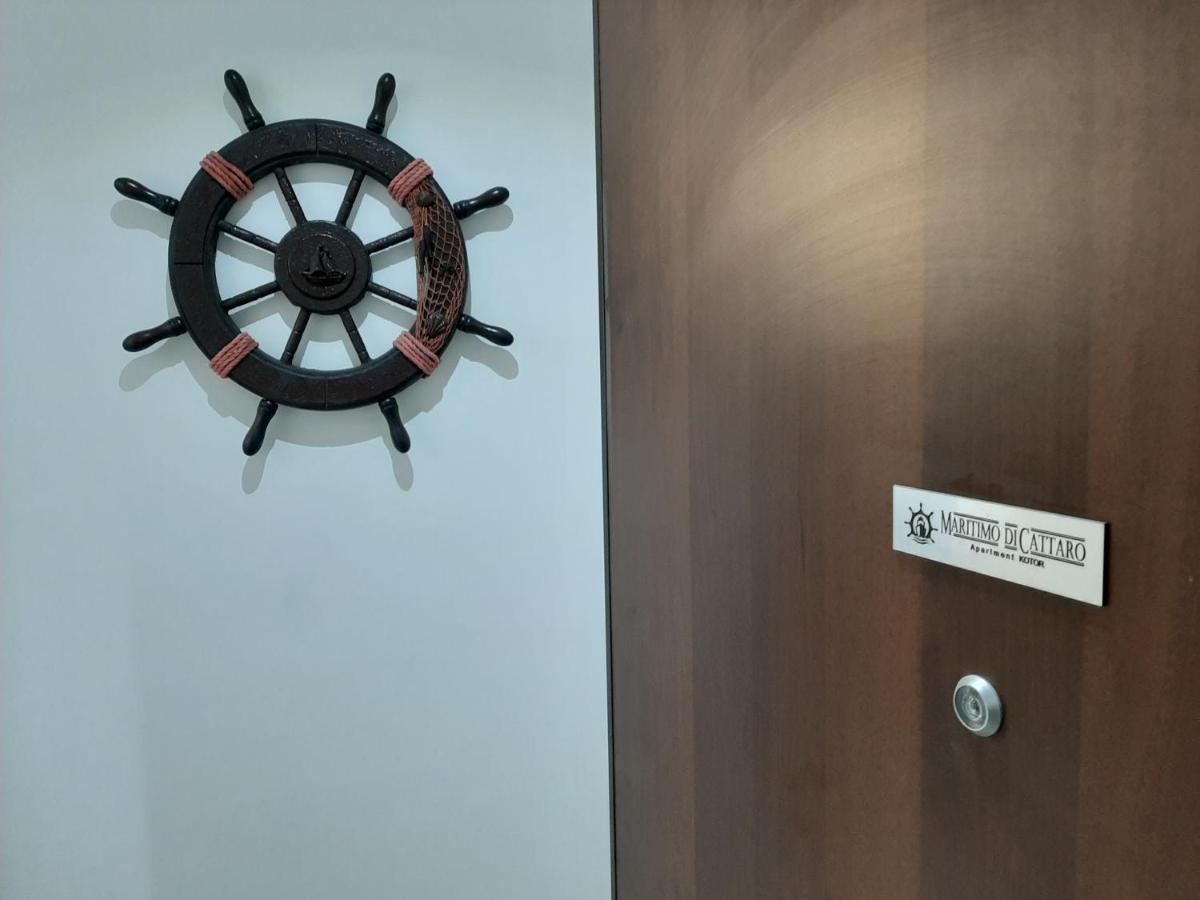 Maritimo Di Cattaro****Lux Apartment With Garage Kültér fotó